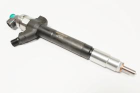 Land Rover LR006803G - INJECTOR - FUEL - NOZZLE AND HOL