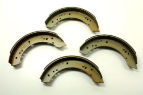 Land Rover STC2797F - BRAKE SHOE SET