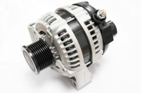 Land Rover LR133249 - ALTERNADOR (YLE500400)
